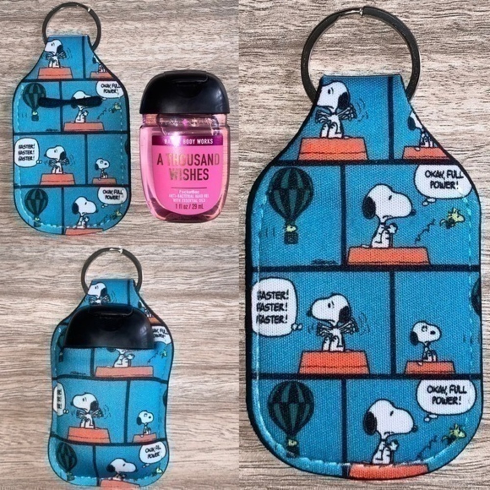 Last 1! Peanuts Snoopy Woodchuck blue hand sanitizer holder new